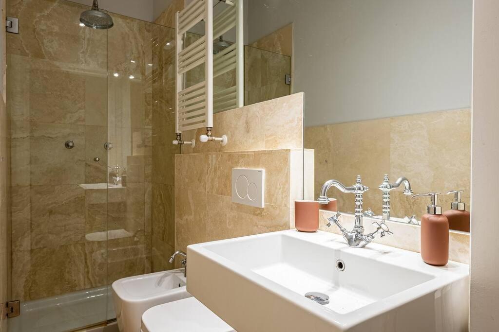 Elegante Casa Ai Piedi Di Piazzale Michelangelo Apartment Florence Exterior photo